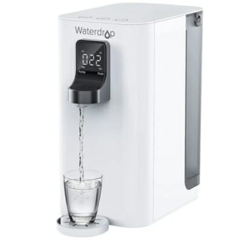 The Waterdrop scored a 93 out of 99 for our laboratory water test results, making it the top countertop RO system. 